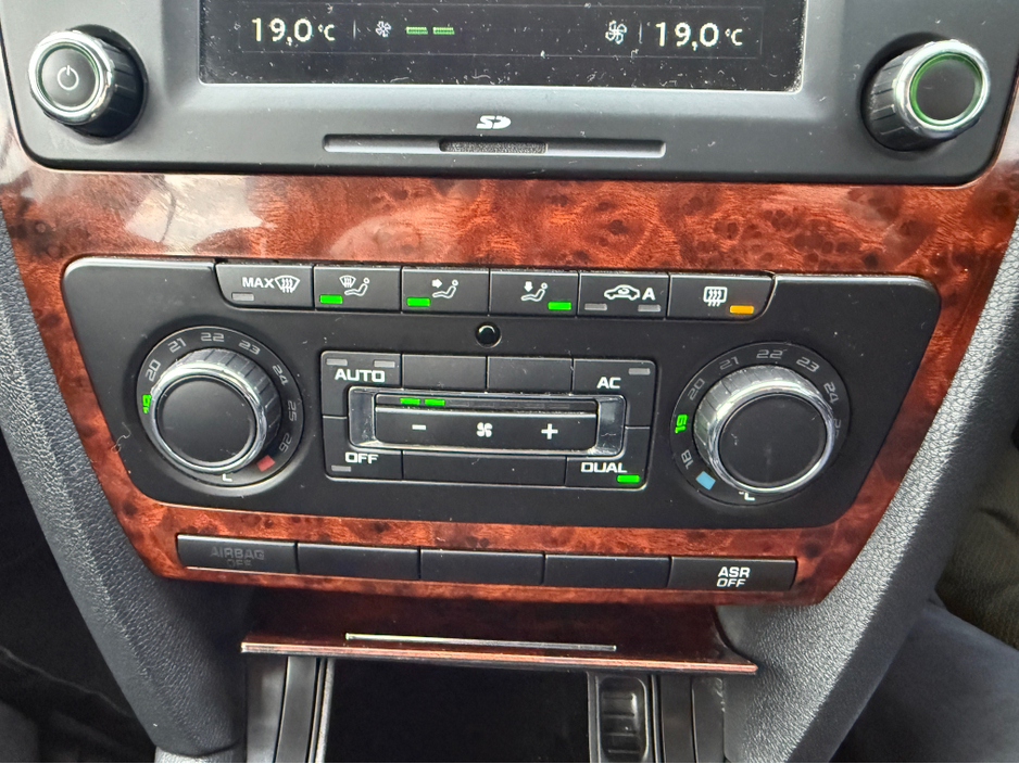 2010 Skoda Octavia ONE OWNER 55k MILES ELEGANCE €5,999