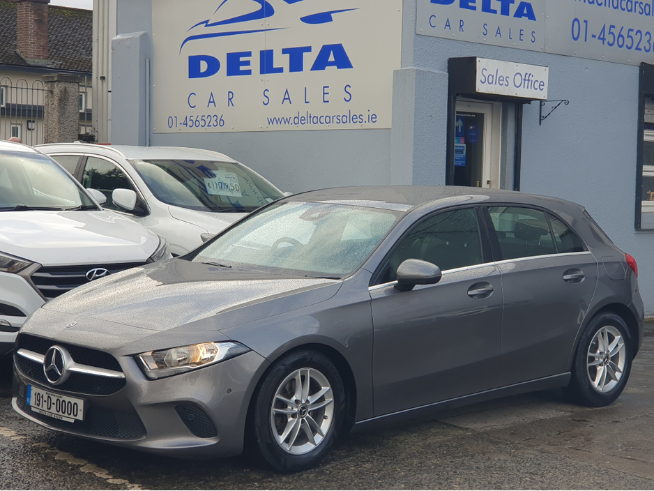 2019 Mercedes-Benz A Class SE EXECUTIVE A180D 1.5D 115BHP AUTOMATIC NCT 02/28 FINANCE AVAILABLE @ €90 PER WEEK 2 KEYS/ HALF LEATHER/ REVERSE CAMERA/ MERCEDES COMMAND SYSTEM/ HISTORY CHECKED €19,900