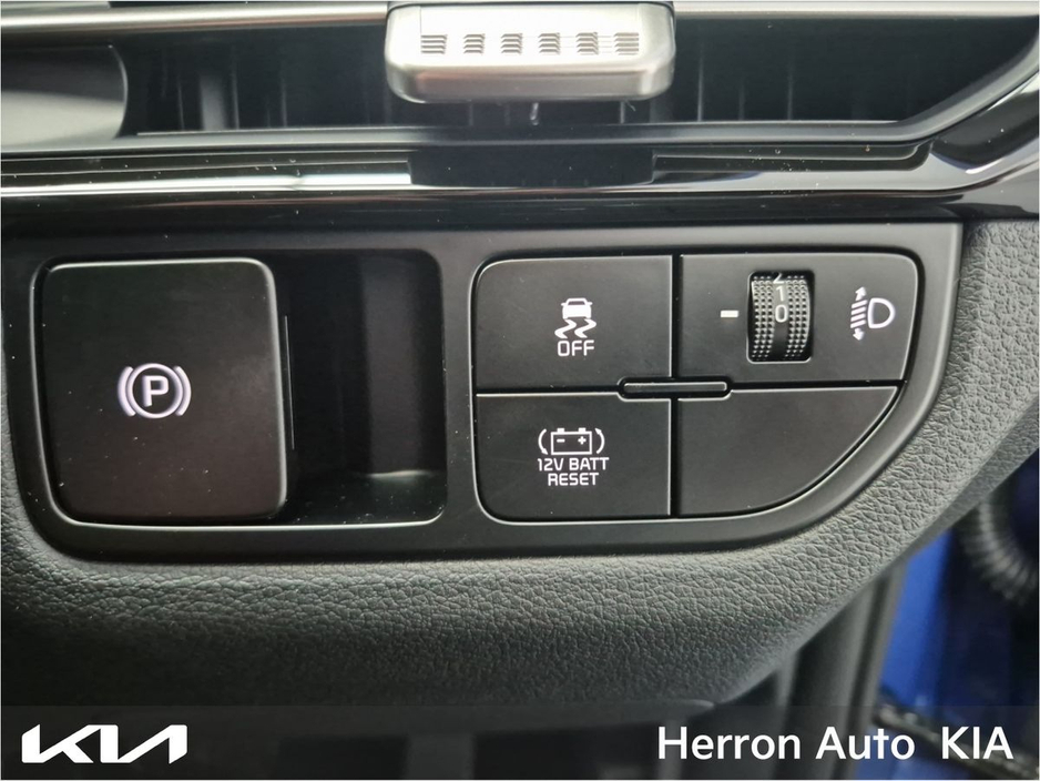 2026 Kia Sportage - image 15