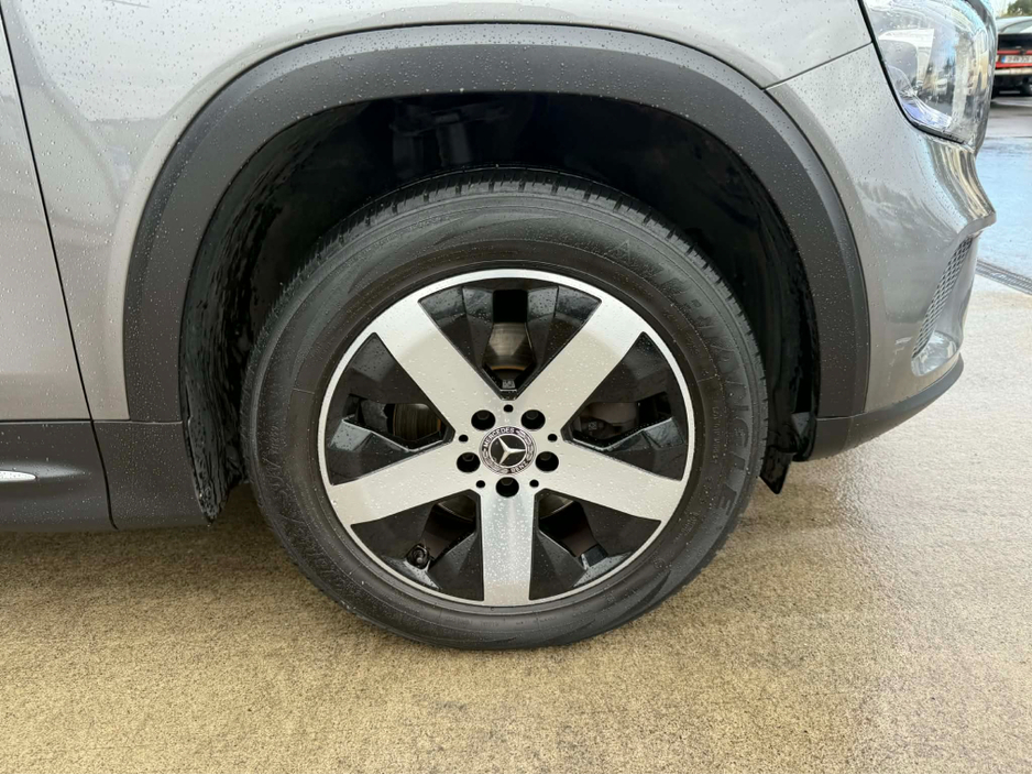 2021 Mercedes-Benz GLB - image 7