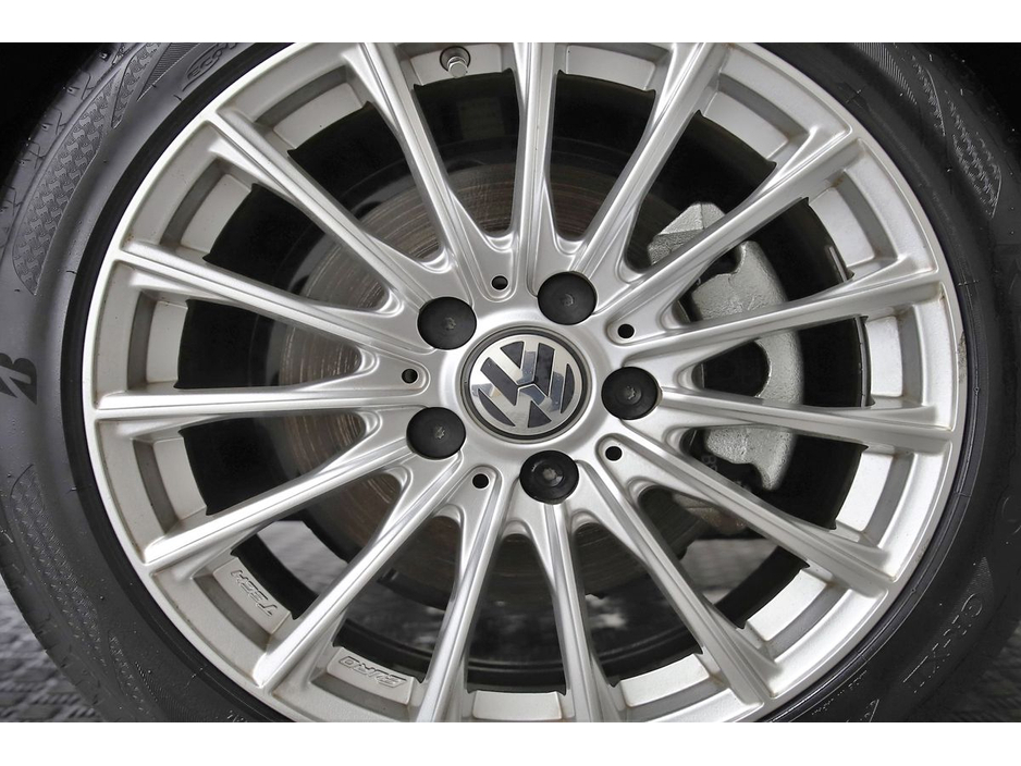 2018 Volkswagen Golf 1.4 TSI DSG HIGHLINE MK7.5 *VERY LOW MILEAGE*UPGRADED 17"ALLOY WHEELS* €19,890