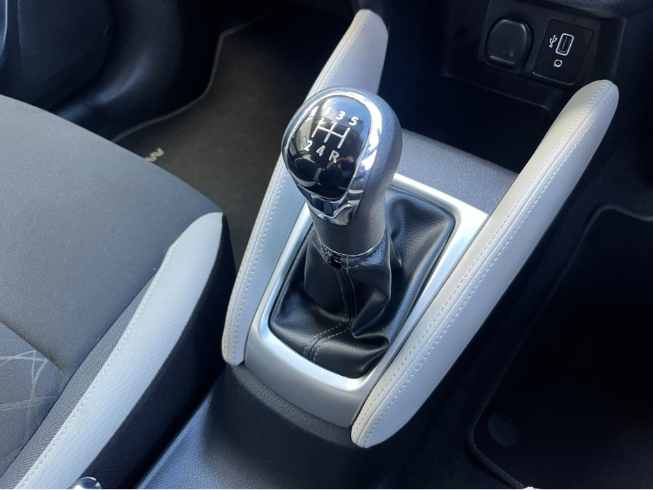 2019 Nissan Micra - image 16