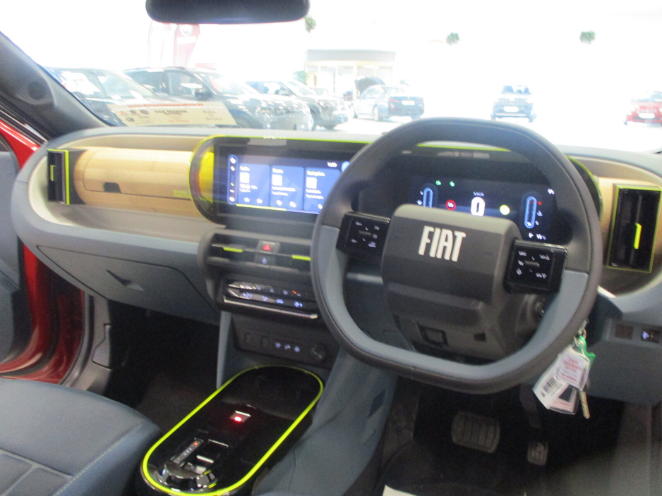 2026 Fiat Grande Panda - image 18