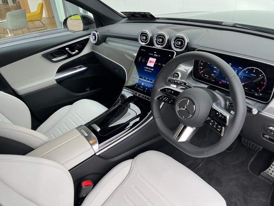 2025 Mercedes-Benz GLC Class GLC 220D AMG LINE 4Matic