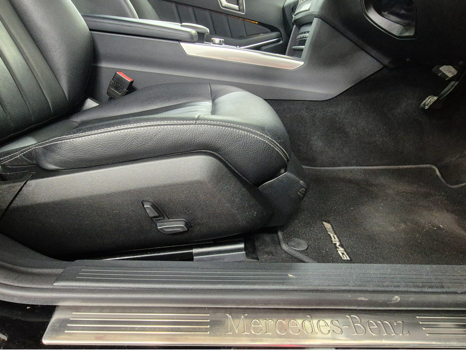 2015 Mercedes-Benz E Class - image 28