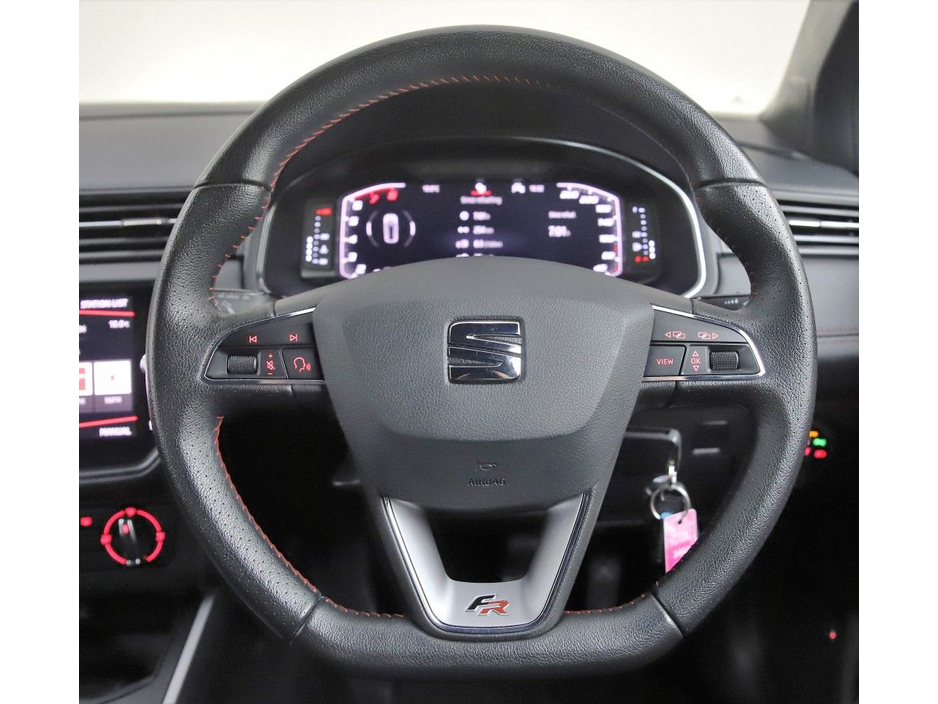 2020 SEAT Arona - image 17