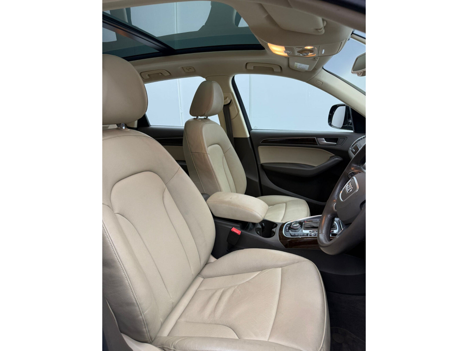 2015 Audi Q5 - image 8