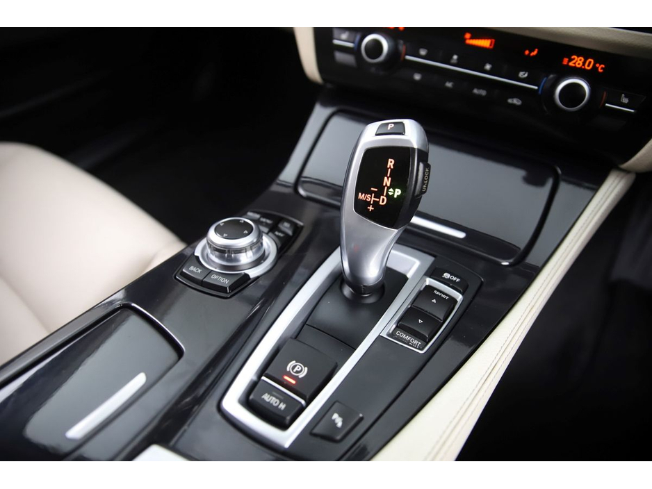 2015 BMW 5 Series 520D SE 5E52 *BEIGE LEATHER* €16,890