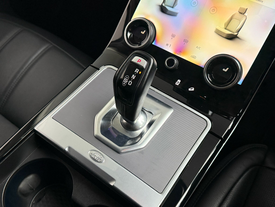 2021 Land Rover Range Rover Evoque - image 20