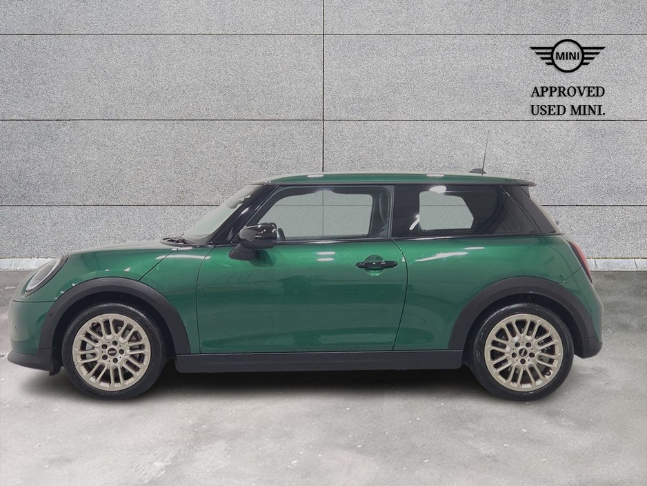 2024 MINI Hatch - image 3