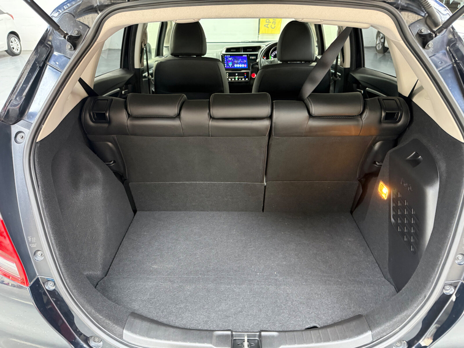 2018 Honda Fit - image 24