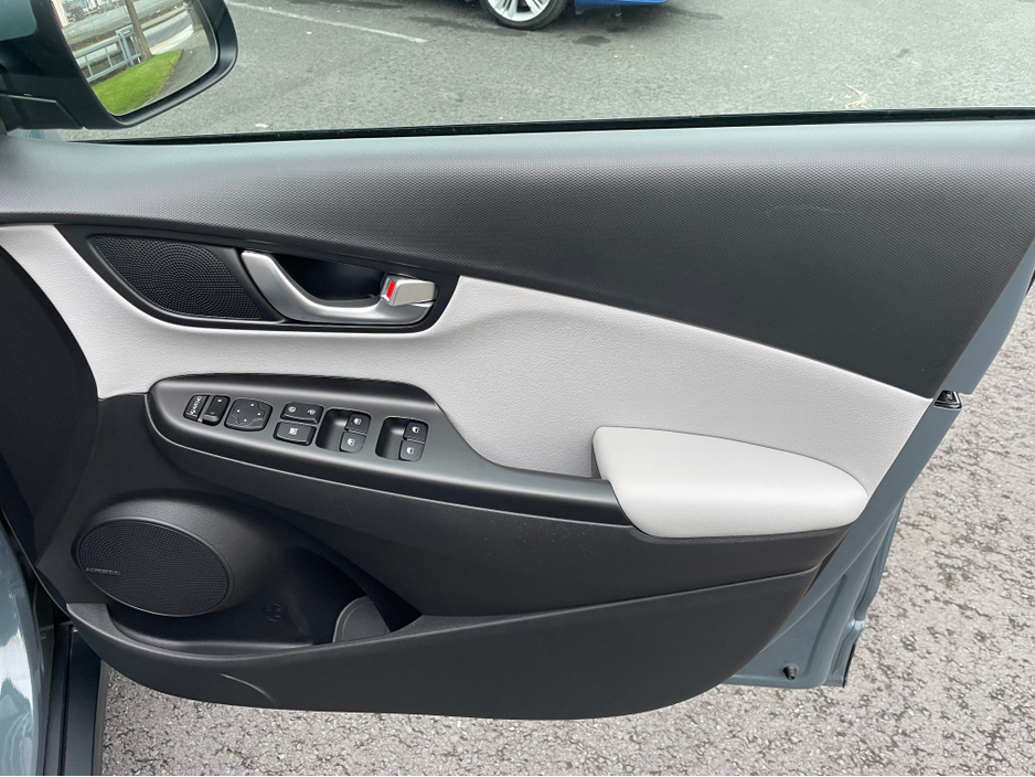 2022 Hyundai Kona SOH 91% - SE PREMIUM 64KW - LEATHER - IRISH CAR - APPLE PLAY - 120TAX €20,750