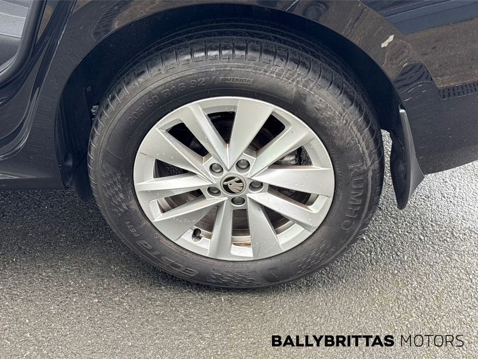 2025 Skoda Kamiq SELECTION 1.0TSI 115HP €27,900