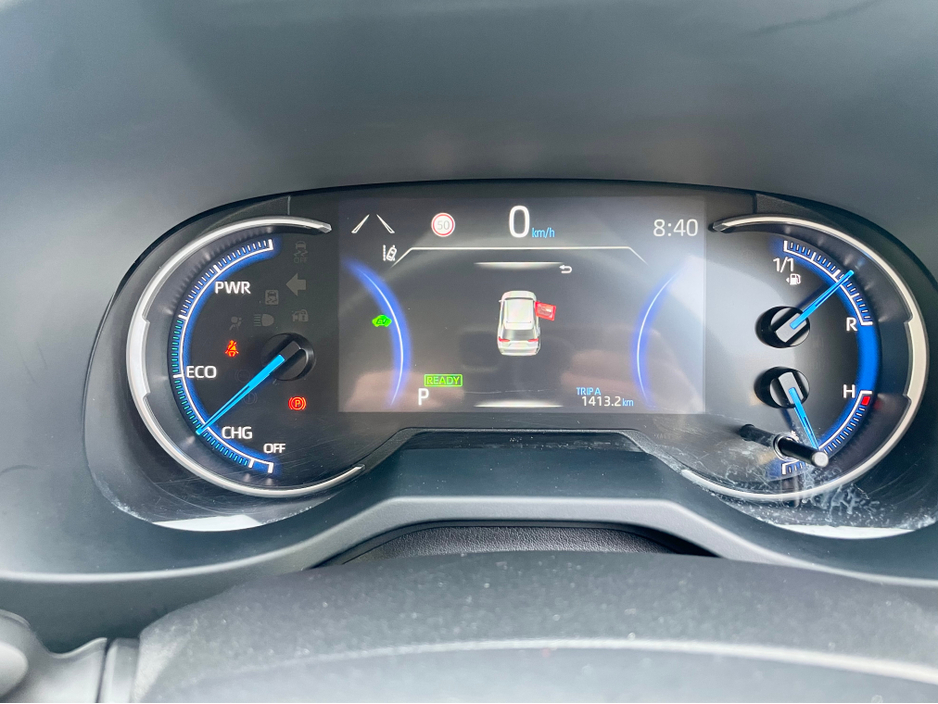 2024 Toyota Rav4 - image 12