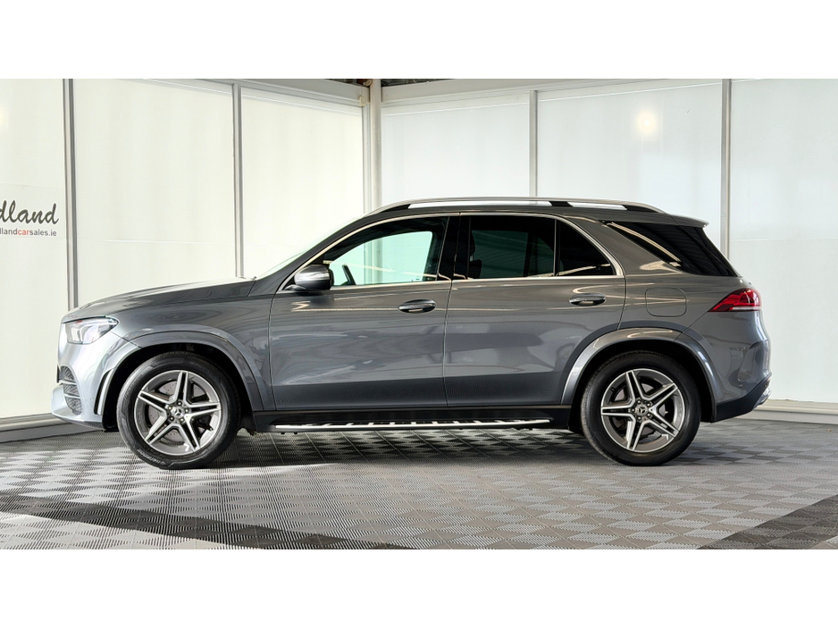 2022 Mercedes-Benz GLE Class - image 2