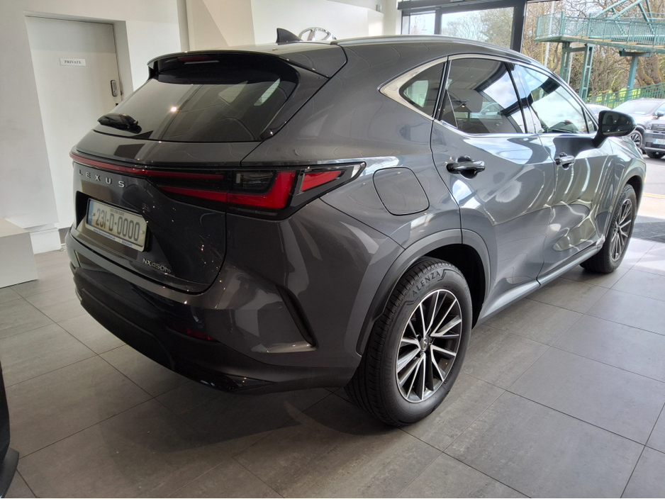 2023 Lexus NX 450 h+ - image 2