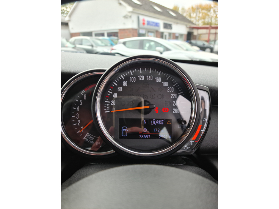 2018 MINI Hatch - image 12