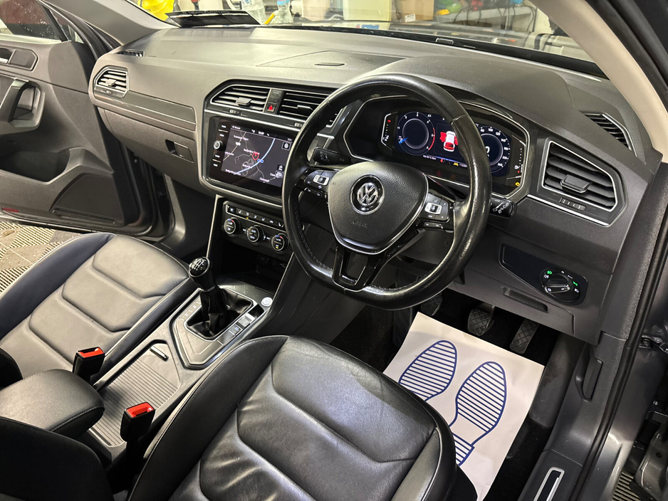 2020 Volkswagen Tiguan - image 11