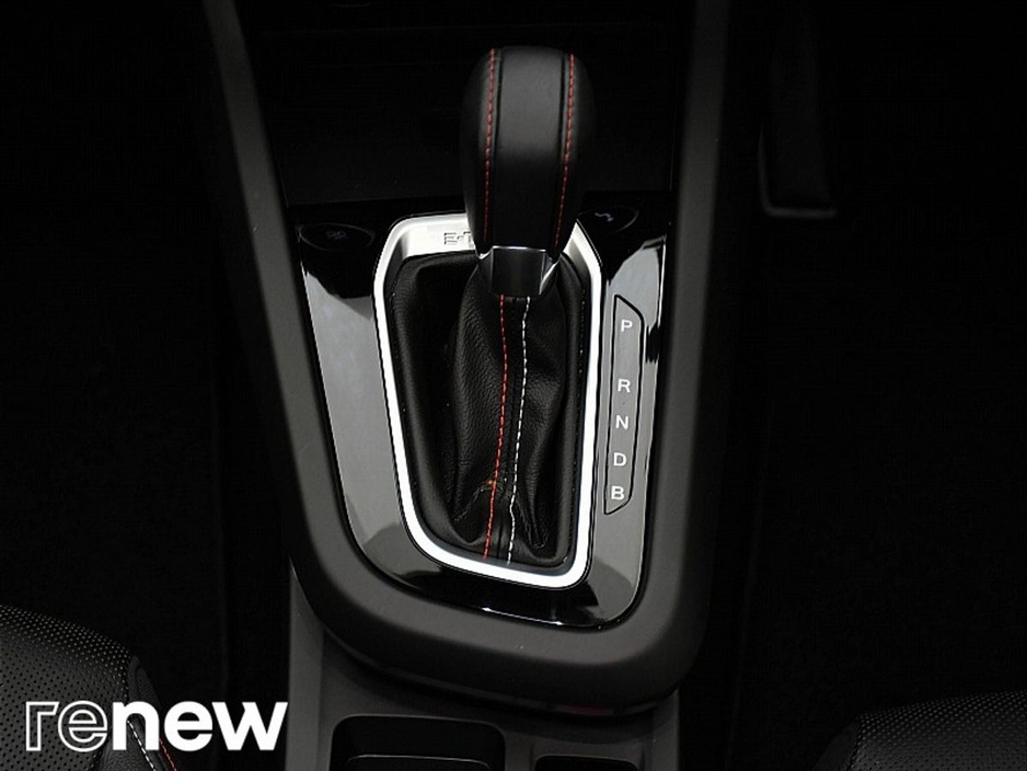 2022 Renault Arkana - image 21