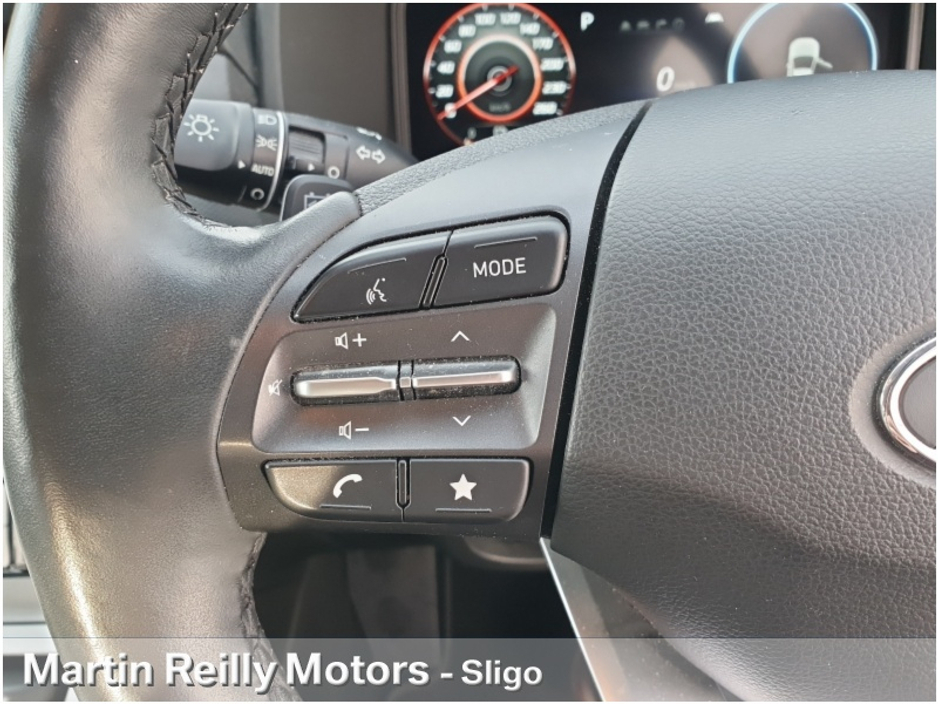 2022 Hyundai Kona - image 14