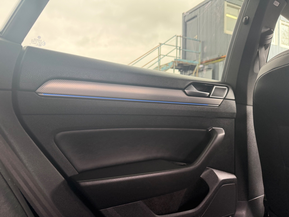 2019 Volkswagen Arteon - image 19