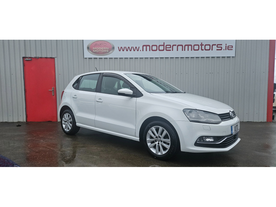 2017 Volkswagen Polo auto comfortline plus 1.2 tsi dsg low kms €12,750