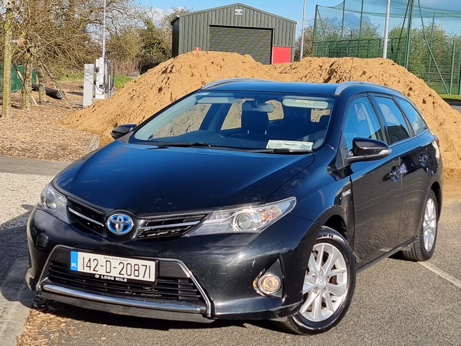 2014 Toyota Auris - image 10