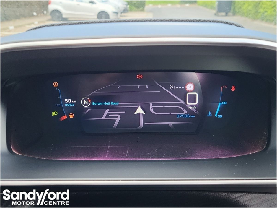 2023 Peugeot 2008 - image 16