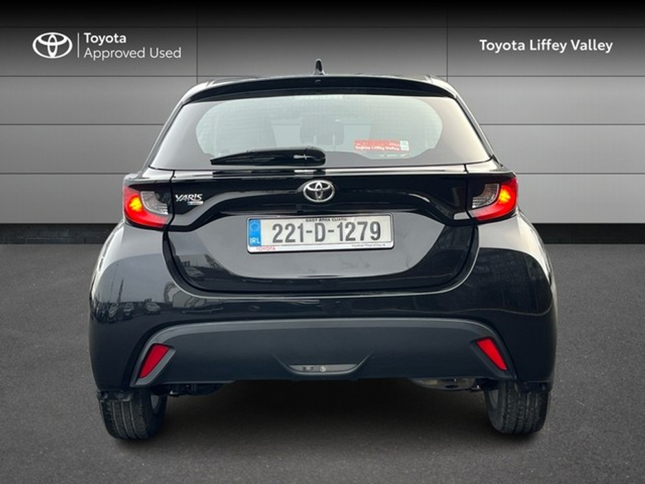 2022 Toyota Yaris 1.0 LUNA 4DR €18,450