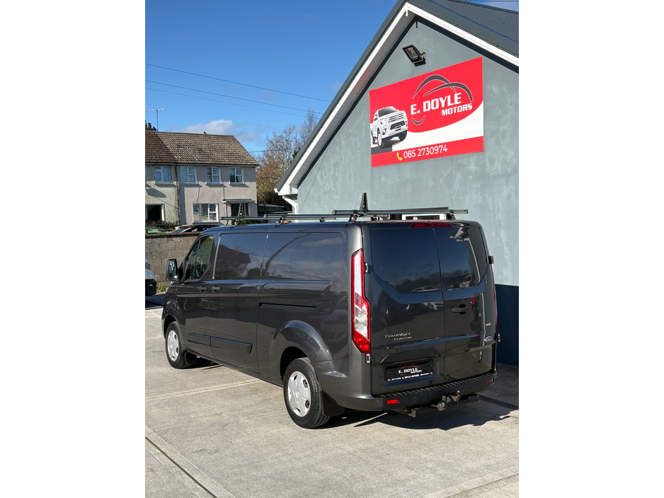 2019 Ford Transit Custom - image 7