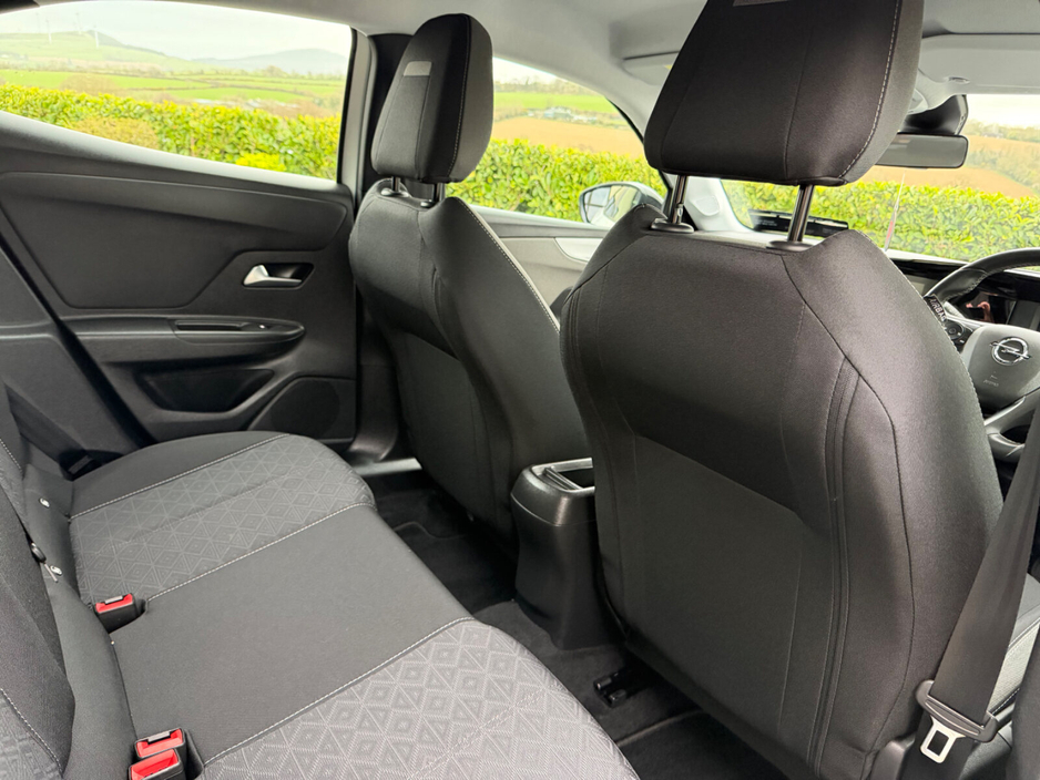 2024 Opel Mokka - image 13