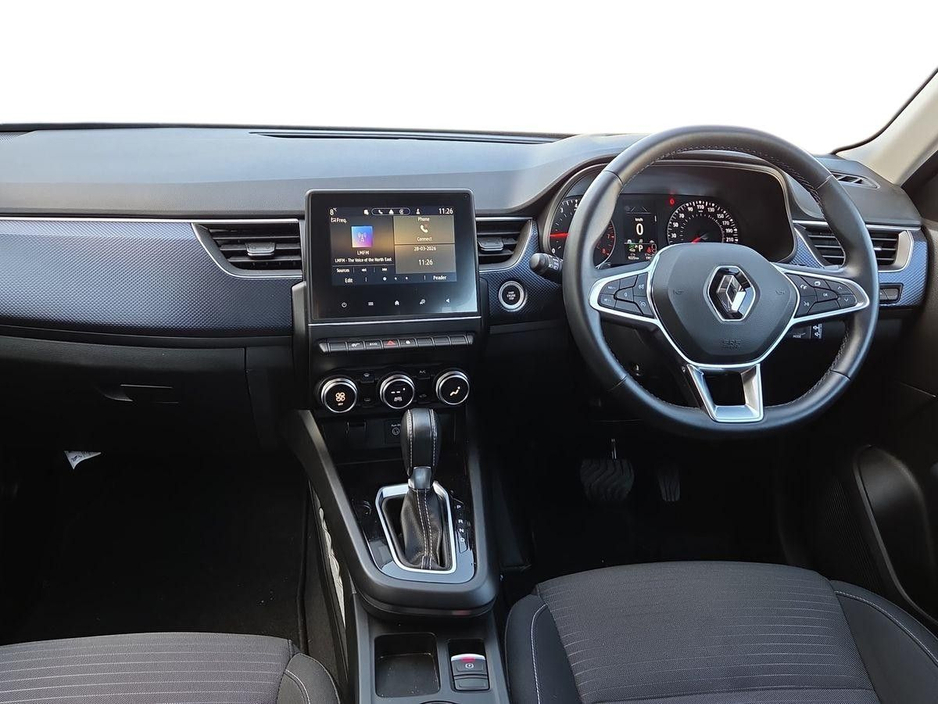 2023 Renault Arkana - image 2