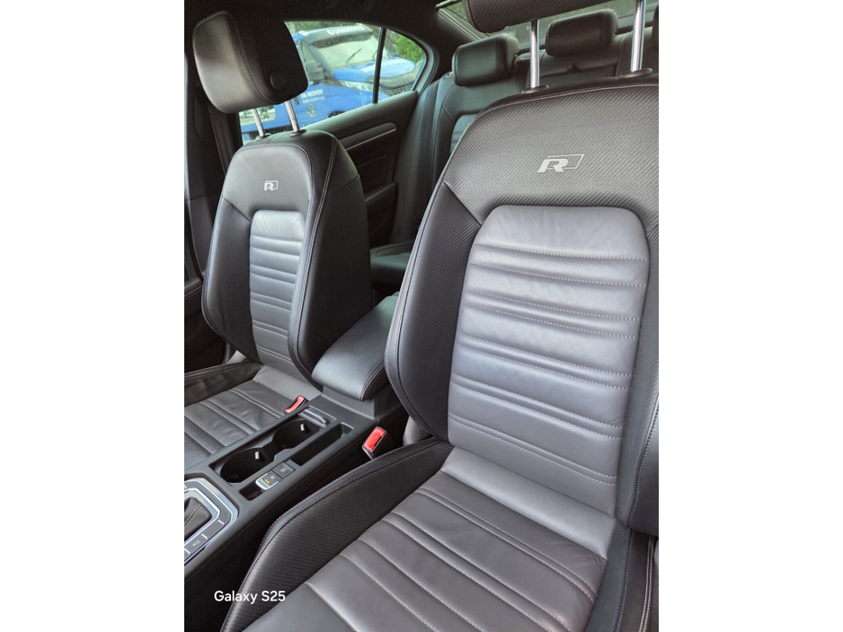 2017 Volkswagen Passat  €19,950