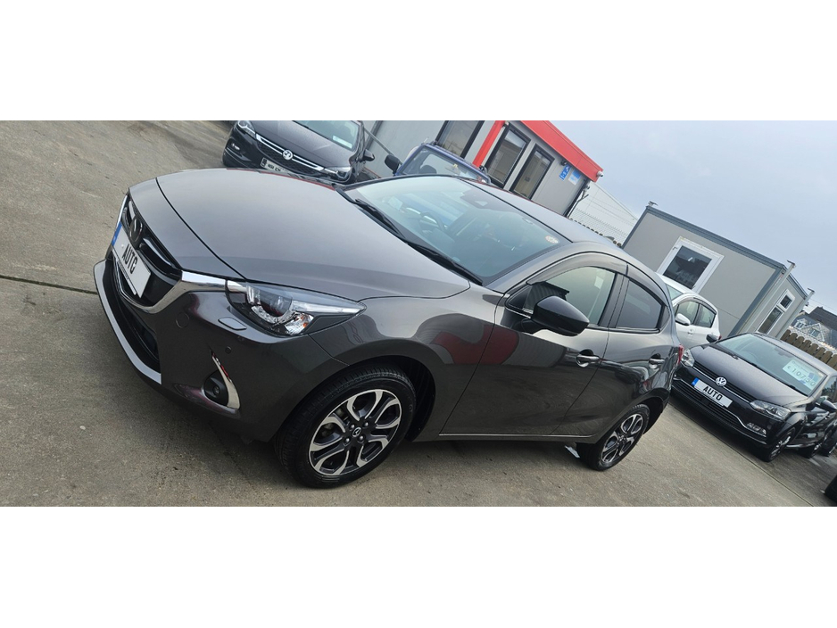 2019 Mazda Mazda2 - image 5