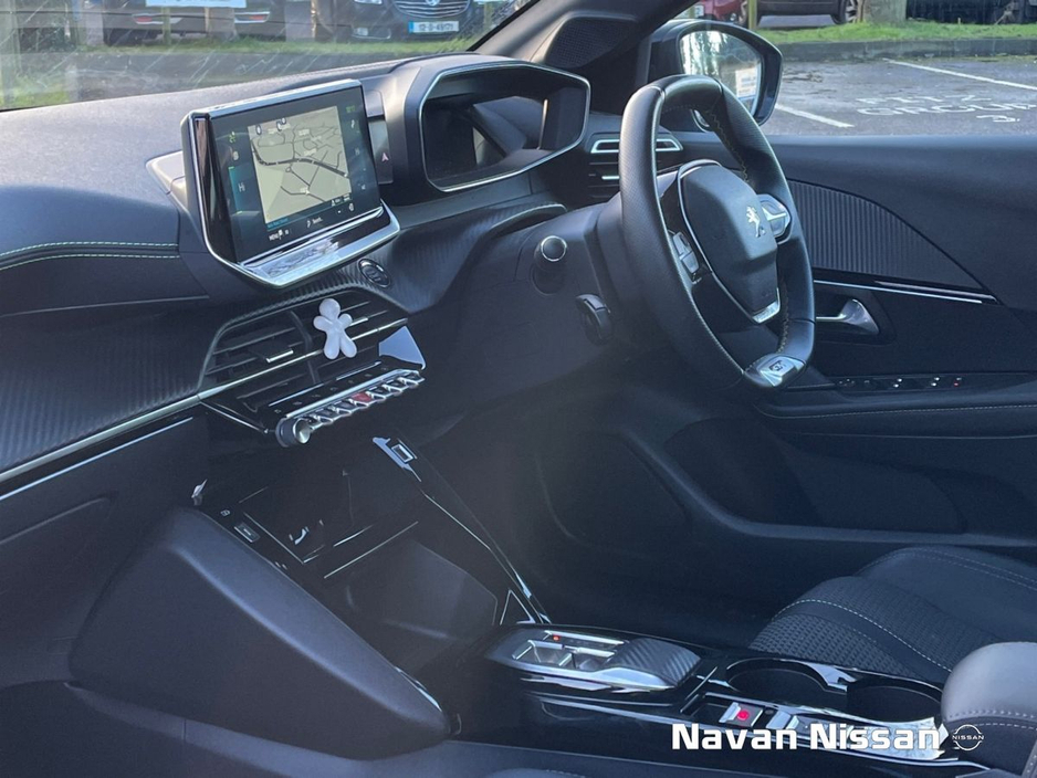 2023 Peugeot 208 Electric 136bhp (50 kWh) GT €19,950