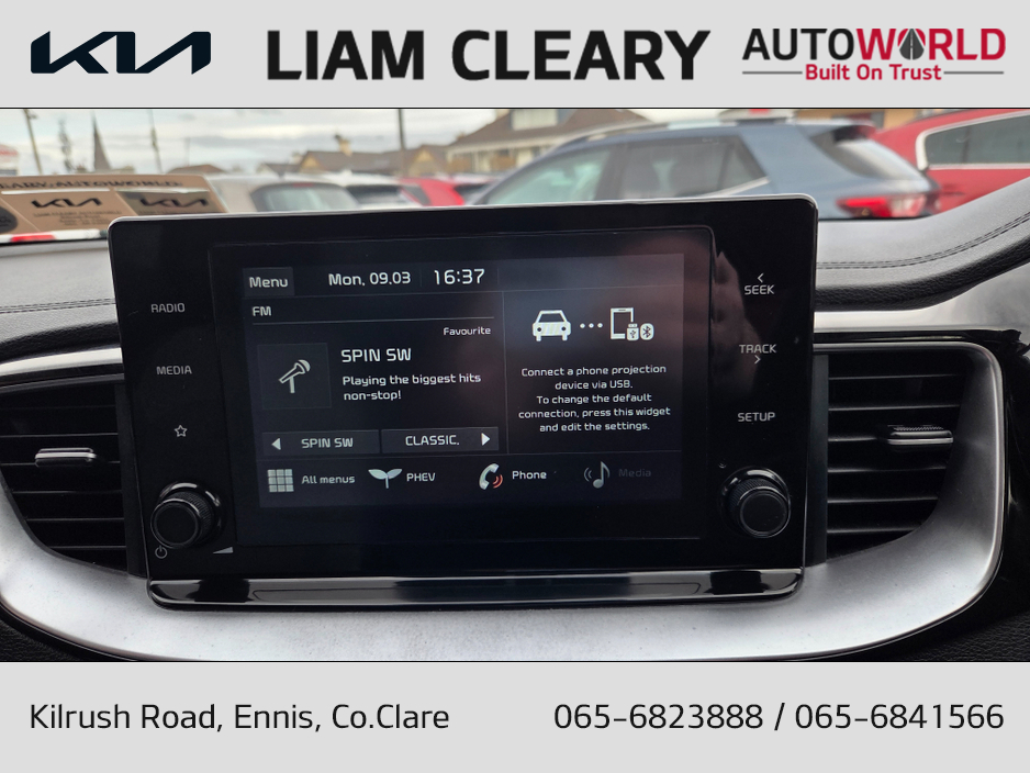 2020 Kia XCeed - image 14