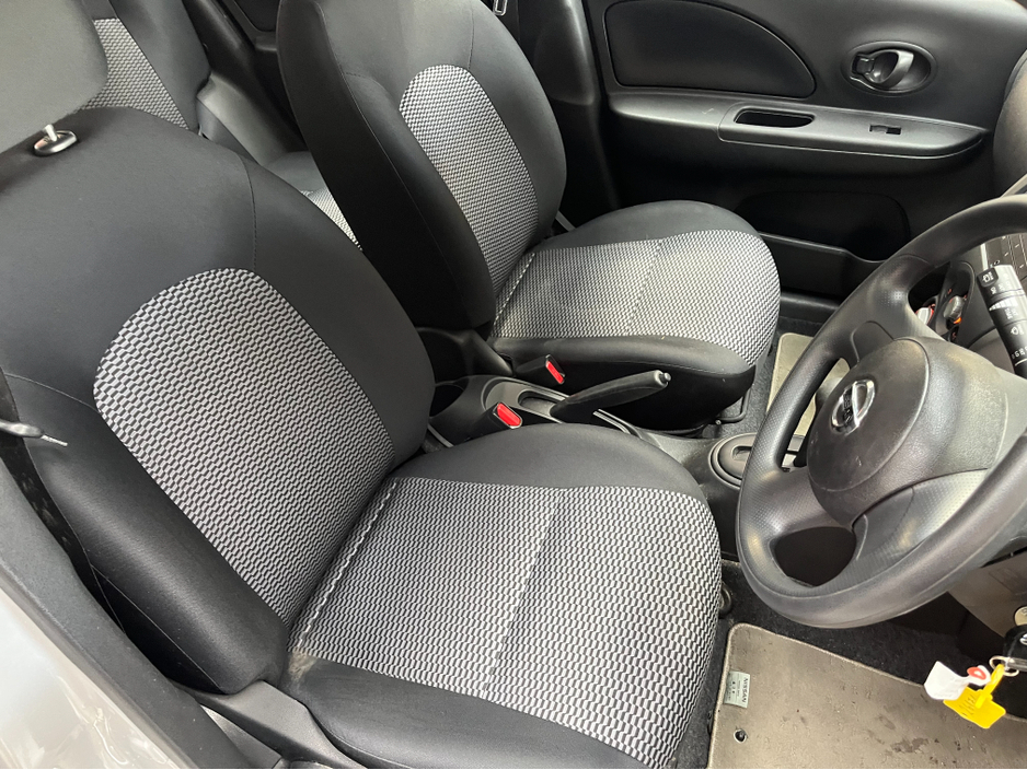 2018 Nissan March - image 11