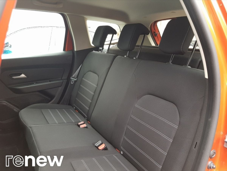 2023 Dacia Duster - image 11