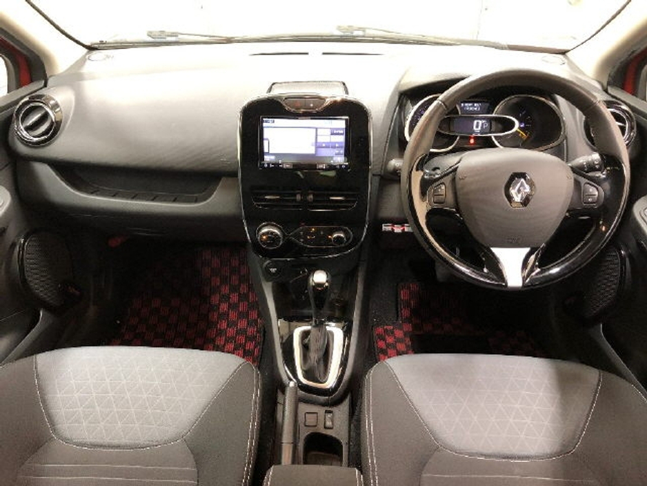 2015 Renault Clio - image 5