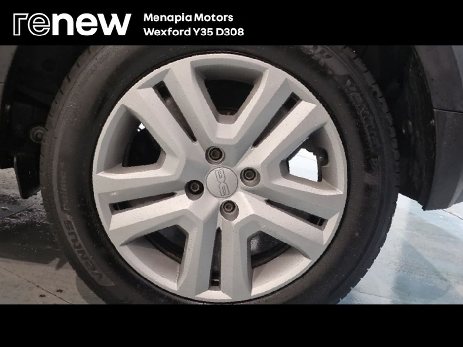 2023 Dacia Sandero Stepway - image 9