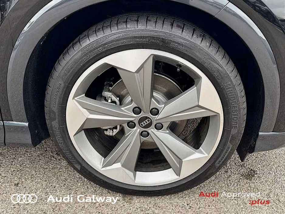 2025 Audi Q4 e-tron - image 6