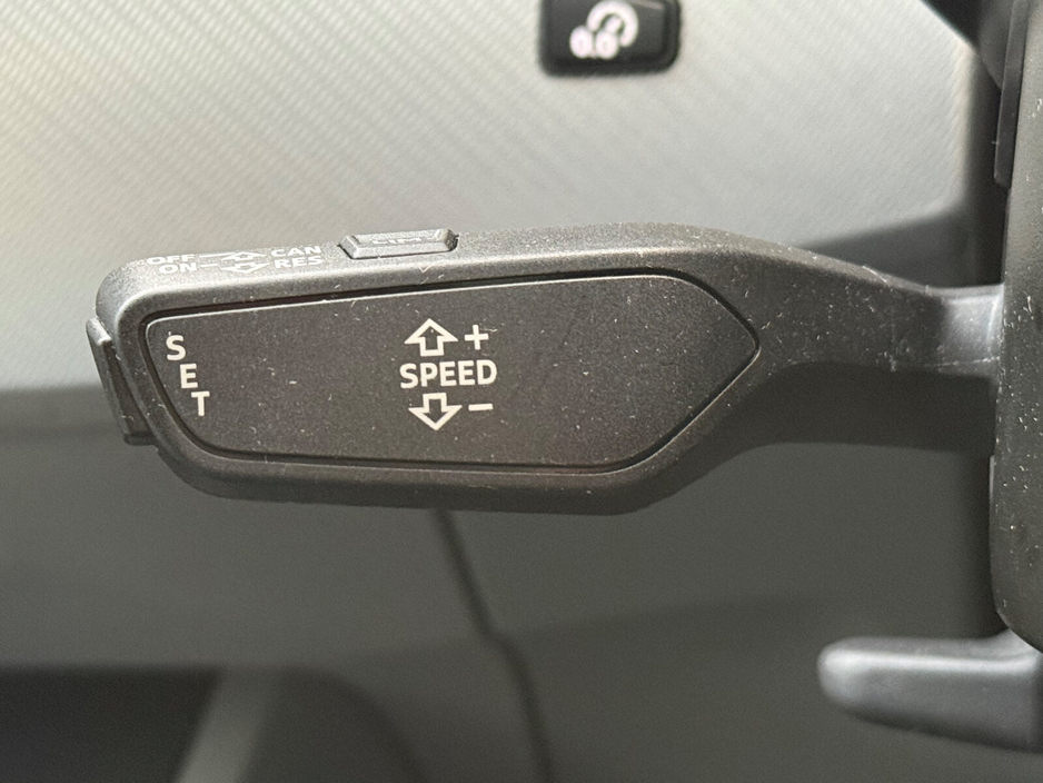 2021 Audi A4 35 TDI 163HP S Tronic SE €24,900