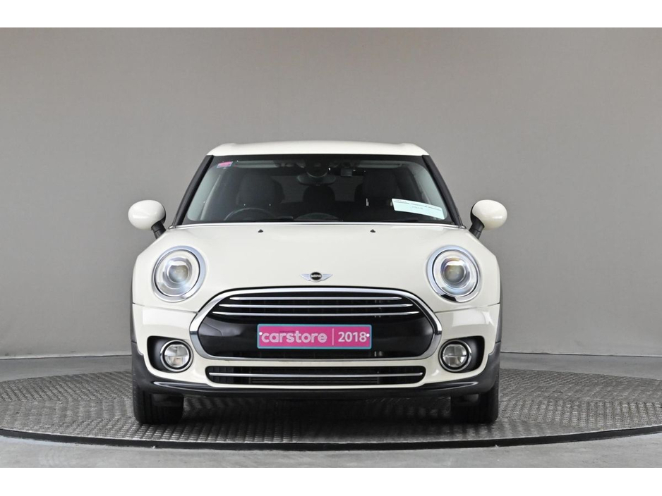 2018 MINI Clubman - image 2