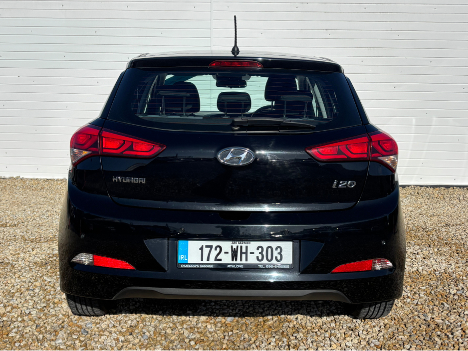 2017 Hyundai i20 - image 4