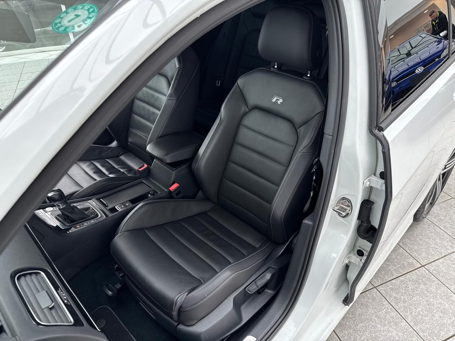 2016 Volkswagen Golf R 4MOTION 2.0 TSI AUTO €26,950