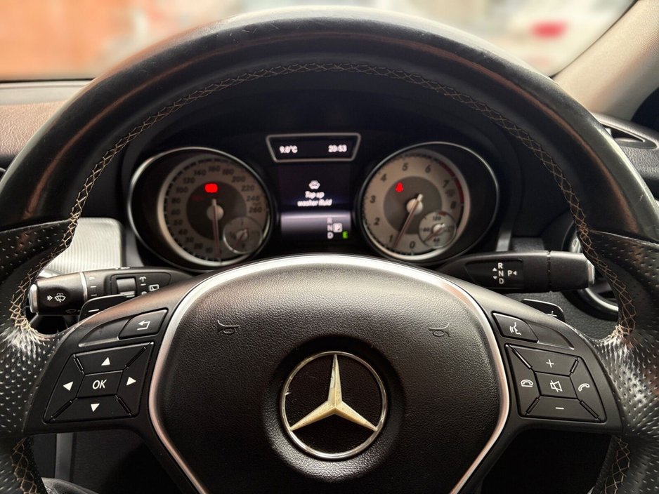 2015 Mercedes-Benz GLA Class - image 9