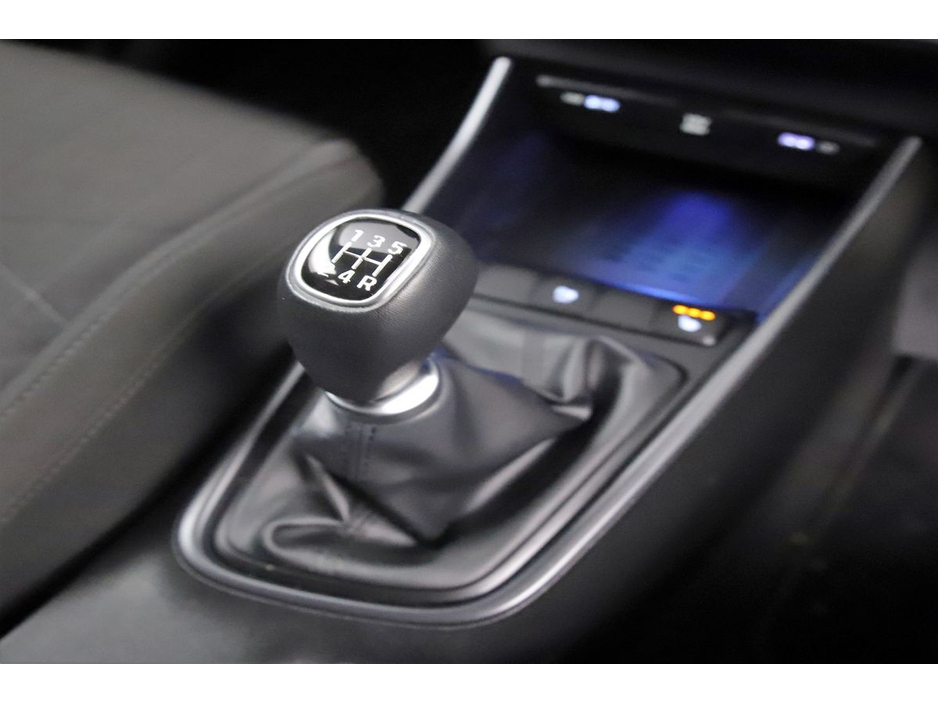 2023 Hyundai Bayon - image 18