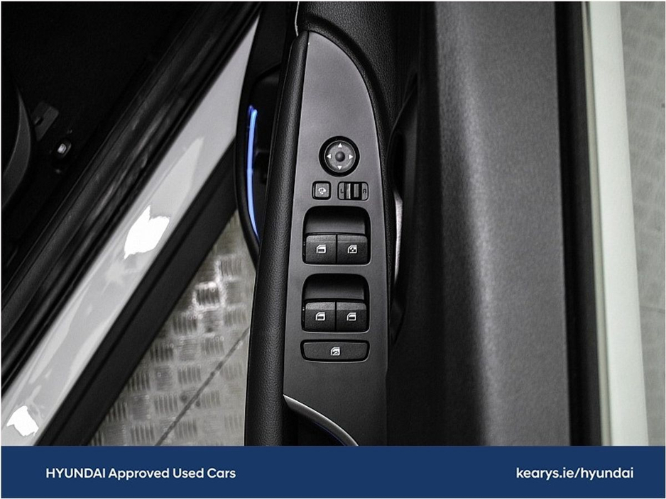 2024 Hyundai Bayon - image 17