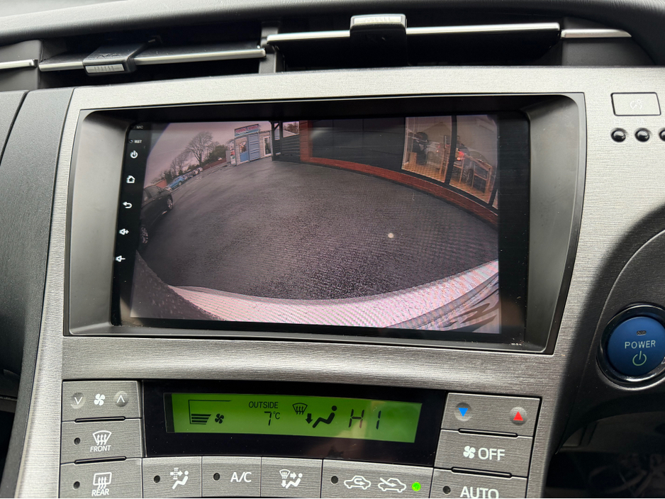 2015 Toyota Prius Self charge hybrid - High spec - Low mileage €9,890