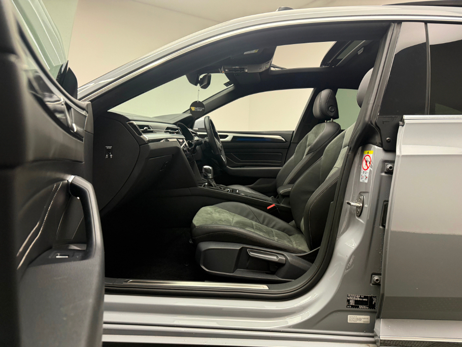 2024 Volkswagen Arteon R-LINE 1.4 TSI PHEV DSG *PAN ROOF* €45,990